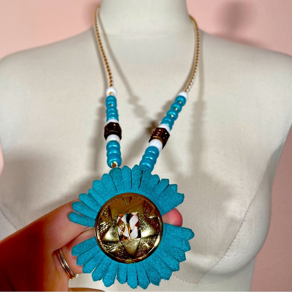 Vintage NATIVE AMERICAN Real Leather Southwestern Powwow Festival Bead Necklace
